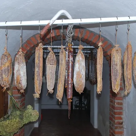 Bivanje na kmetiji Farm Rotovnik - Plesnik Slovenj Gradec