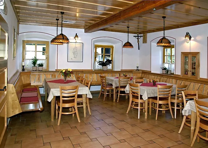 Farm Rotovnik - Plesnik سلوفينج غرادتس